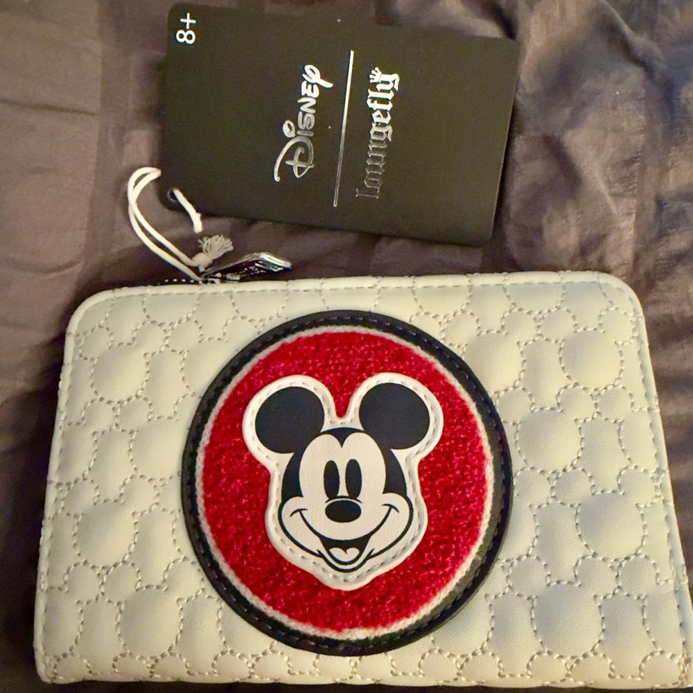 Loungefly Disney White and Blue Quilted Wallet